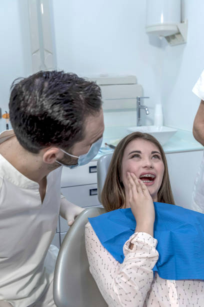 Best Walk-In Emergency Dental Services in Edgecliff Village, TX