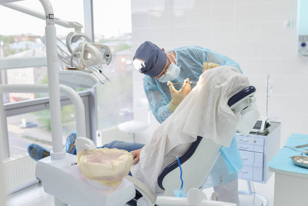 Best Broken or Chipped Tooth Repair in Edgecliff Village, TX